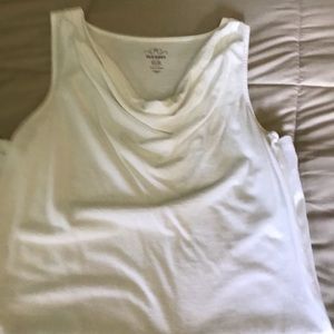 Sleeveless swoopy neck blouse